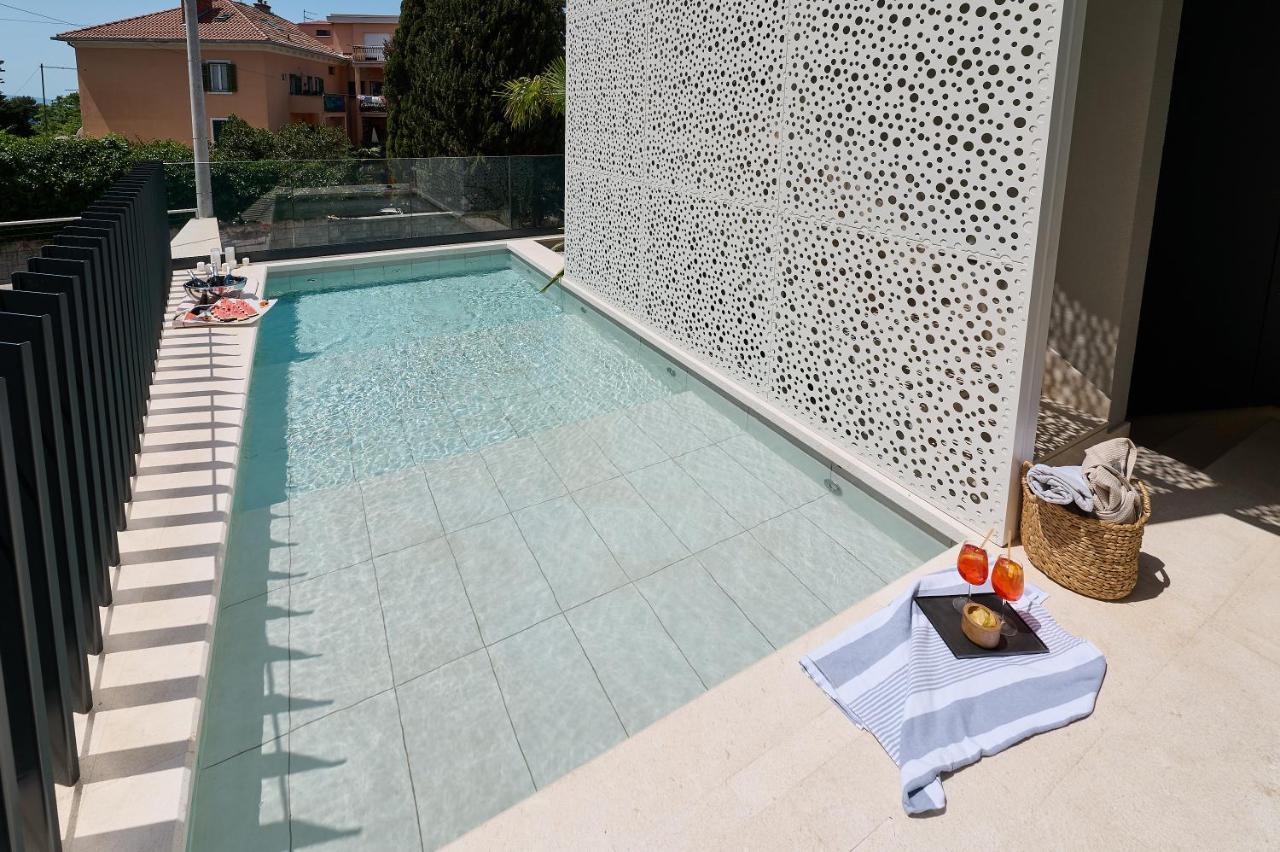 Luxury Apartments Villa Mala Spalato Esterno foto